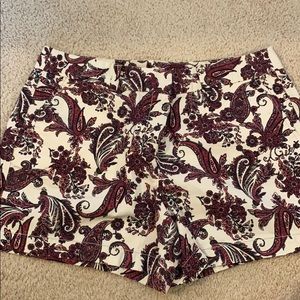 LOFT Original Fit Patterned Shorts